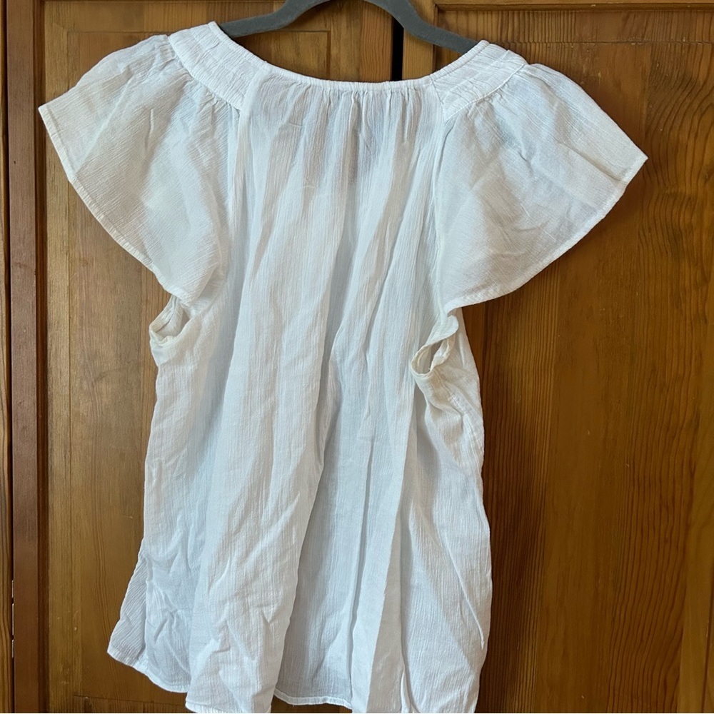 Lucky Brand Ivory Flutter Sleeve Blouse - Picture 2 of 3